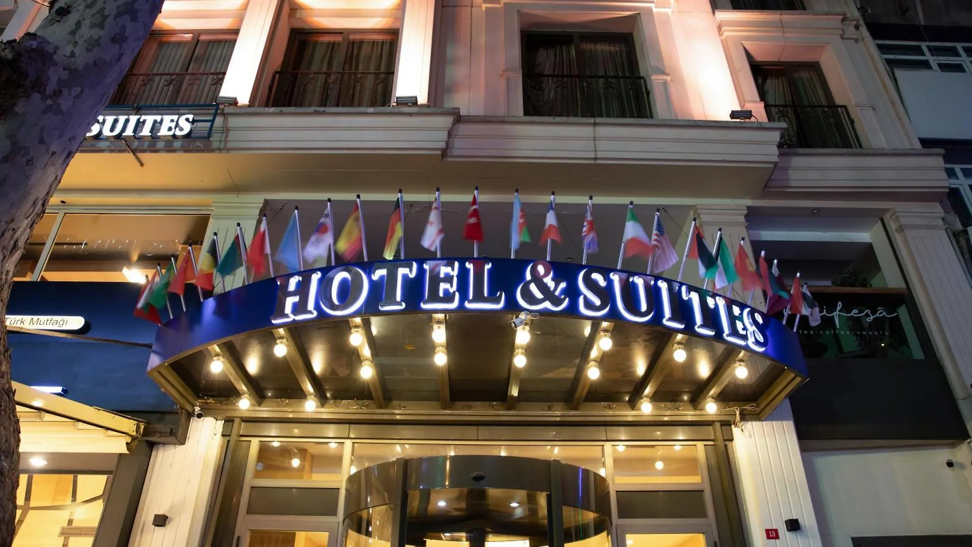 Grand Aras Hotel & Suites Istanbul 4*,