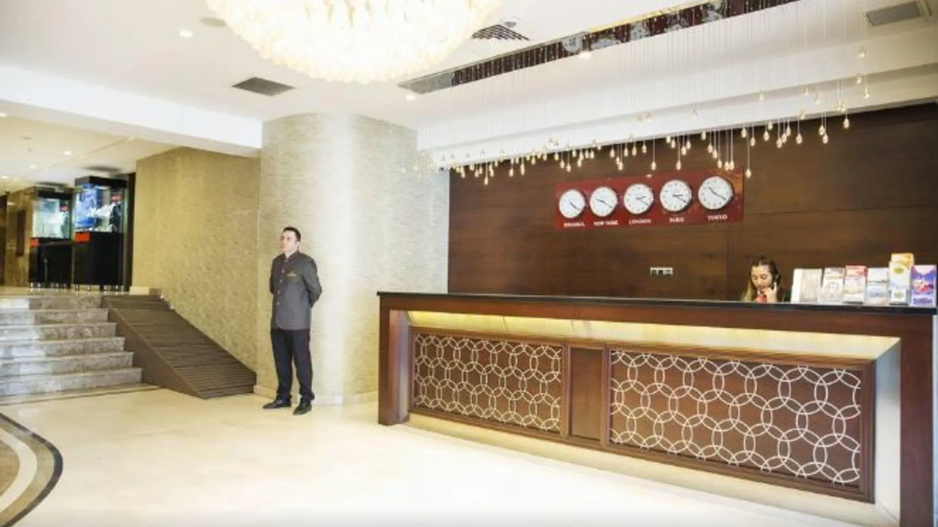 Grand Aras Hotel & Suites Istanbul 4*,