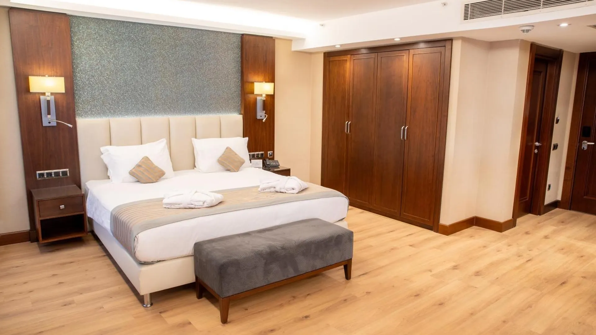 Grand Aras Hotel & Suites Istanbul