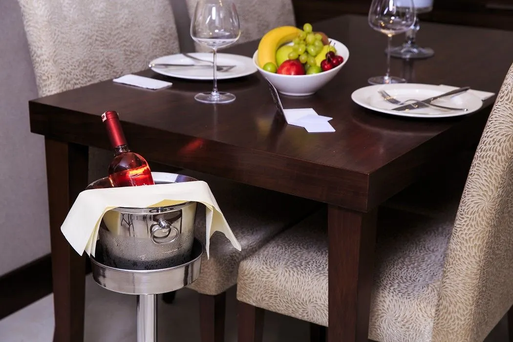 Grand Aras Hotel & Suites Istanbul 4*,