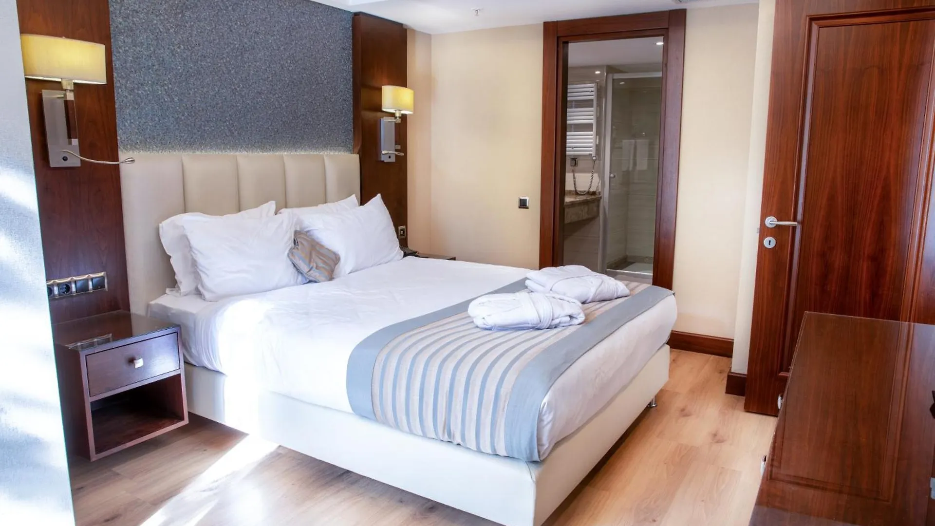 Grand Aras Hotel & Suites Istanbul