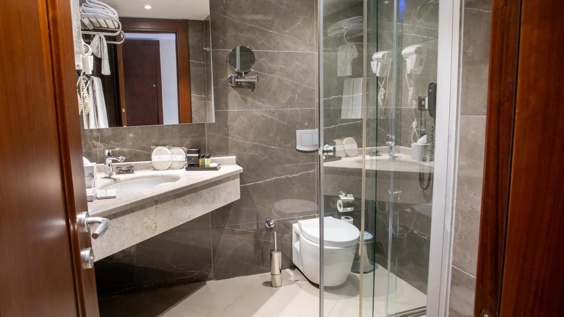 ****  Grand Aras Hotel & Suites Istanbul Turkey